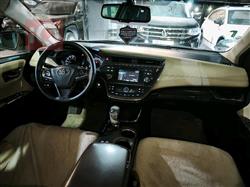 تويوتا أفالون